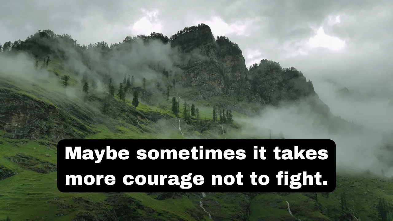 200+ Powerful Short Quotes Copyable to Say More with Less